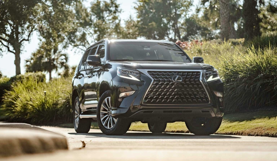 Discover the top 5 reliable car brands, including Lexus, Toyota, Mini, Acura, and Honda. Learn about their pros and cons to make an informed decision. Contact World Auto Group today to find a dependable vehicle that fits your lifestyle.